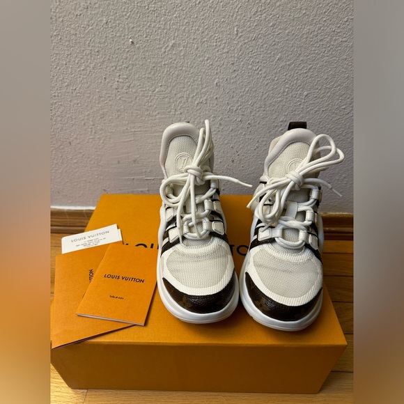 LV Louis Vuitton Archlight sneakers size 35 - Picture 10 of 12